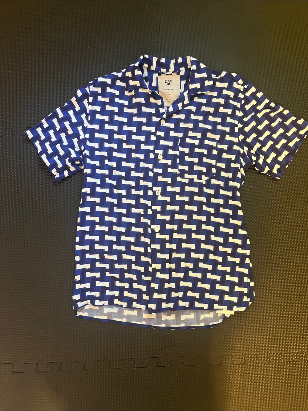 OAS EUC The Cuba Shirt Blue Geometric Pattern Size Small TRR Tags Attached!